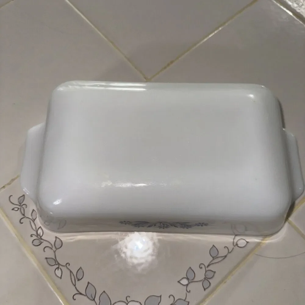 Vintage Anchor Hocking/Fire King Milk Glass -Cornflower 1 qt, Loaf Pan #441